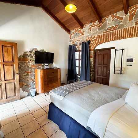 Hotel Cacique Real アンティグア・グアテマラ エクステリア 写真
