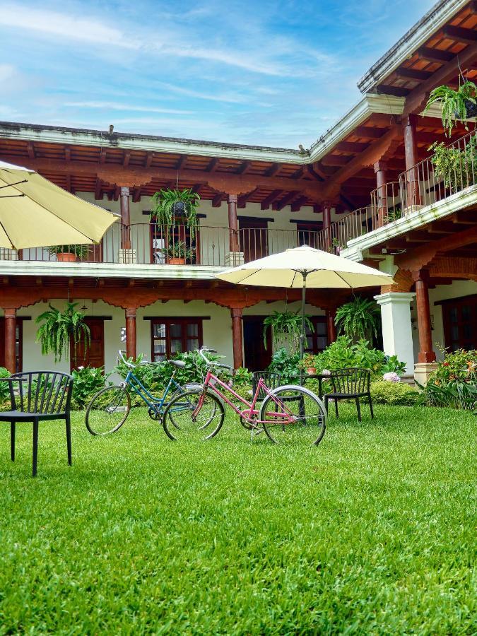 Hotel Cacique Real アンティグア・グアテマラ エクステリア 写真